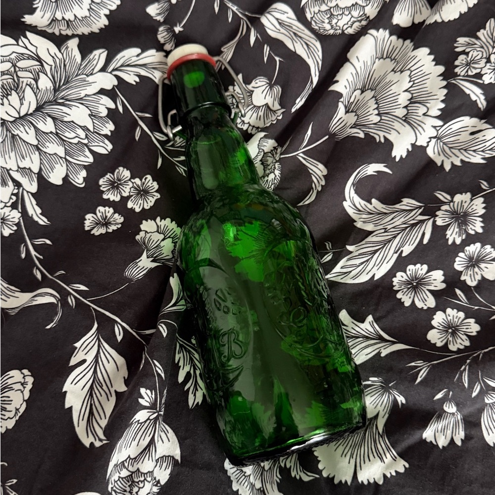 Vintage Grolsch Lager 16 fl oz Glass Bottle